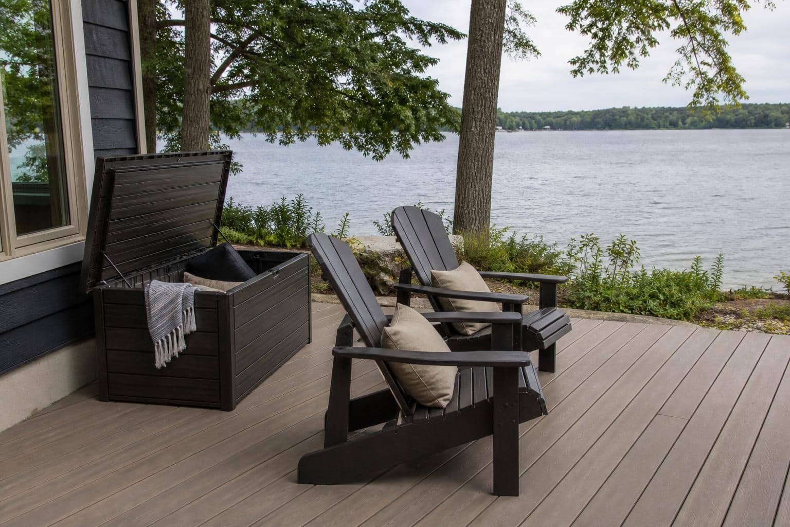 Lakefront Patio Furniture: Wind and Storage Planning